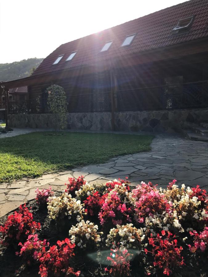 Appartamento Darino Rodnikovka Esterno foto